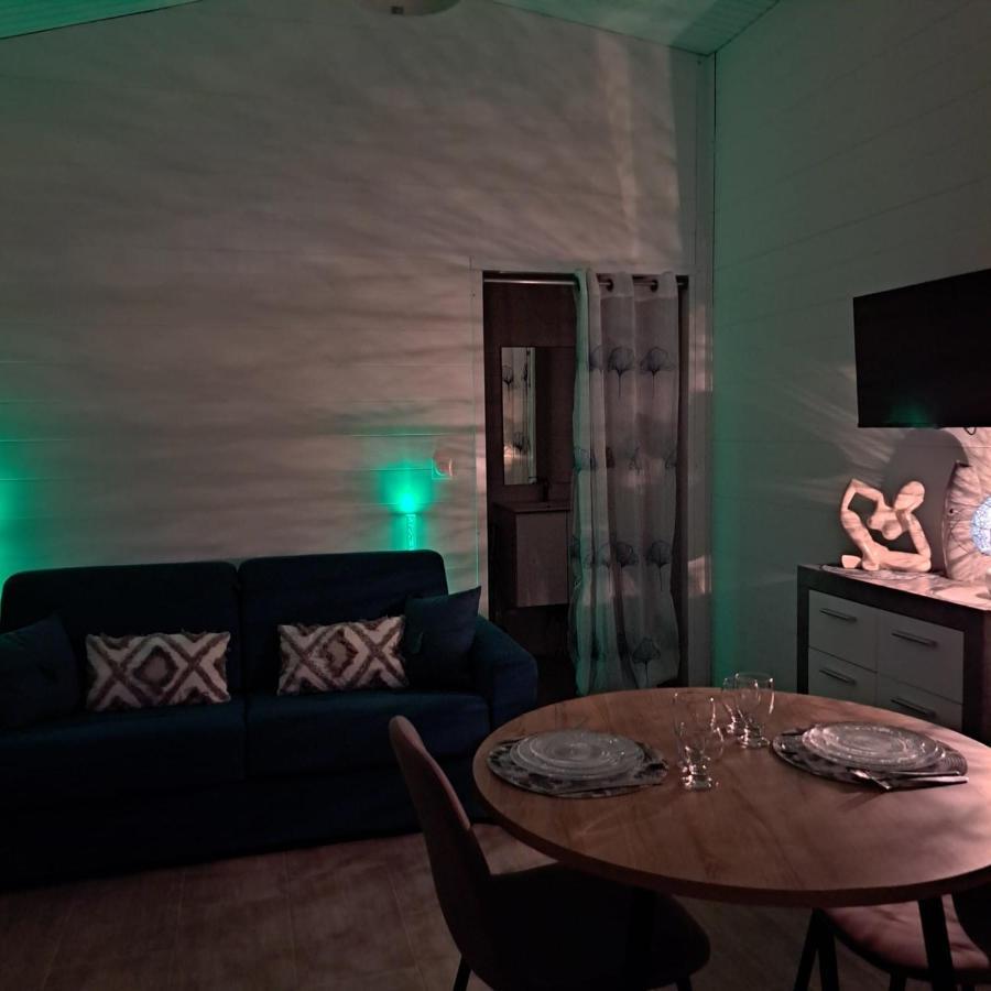 Studio 57 Bed & Breakfast Capesterre-Belle-Eau Exterior photo